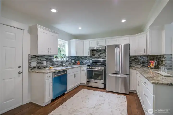 Spacious Kitchen Spacious Kitchen