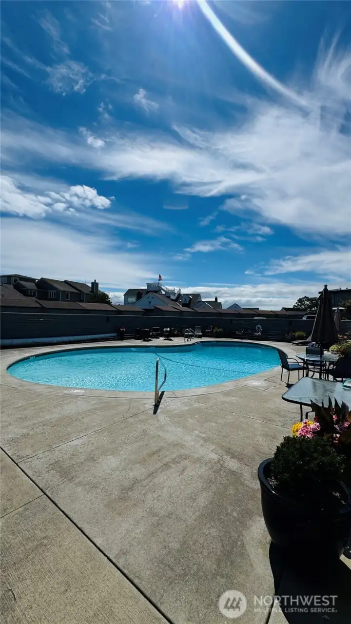 A few feet away is the heated community swimming pool you will absolutely love... A few feet away is the heated community swimming pool you will absolutely love...