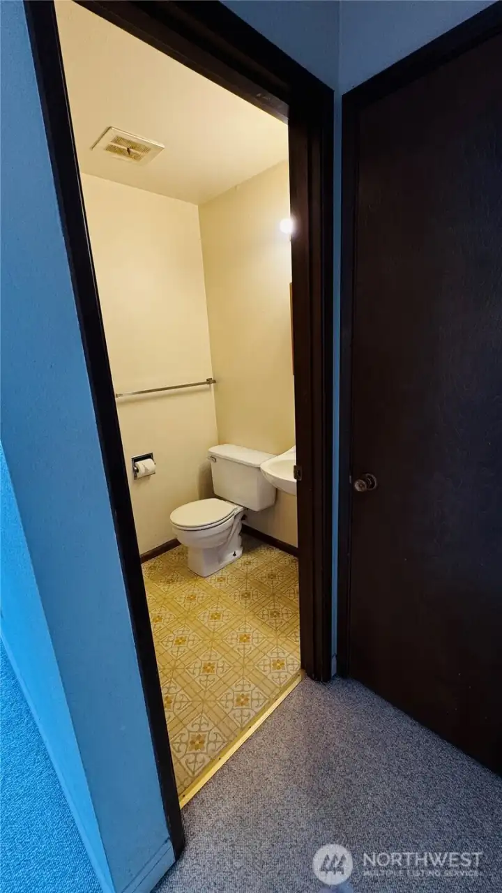 Main level half bath... Main level half bath...
