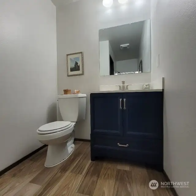 Primary ensuite bathroom