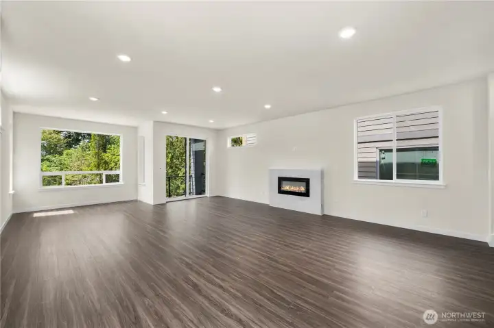 Spacious open-concept main great room