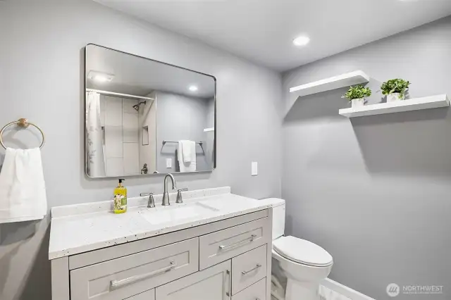 main bath-newly redone