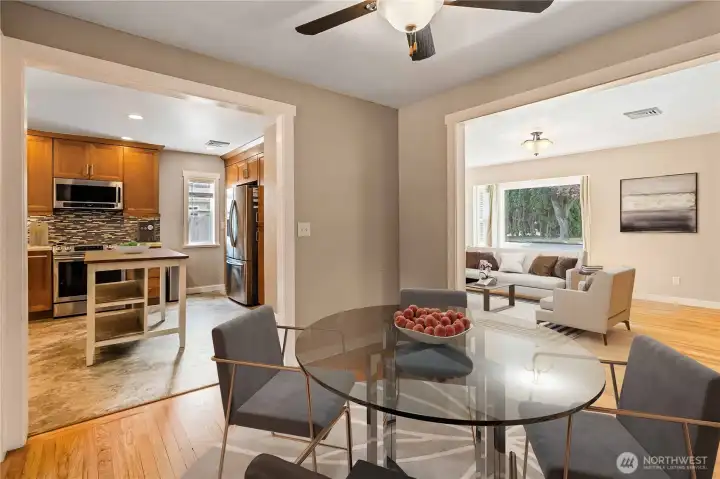 Virtually staged dining