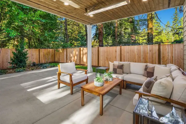 Private outdoor covered living area