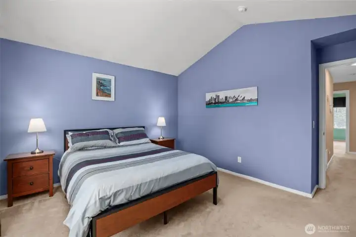 Stylish Interior with Contemporary Color Palette