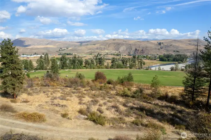 Ideal build site just below private access road.