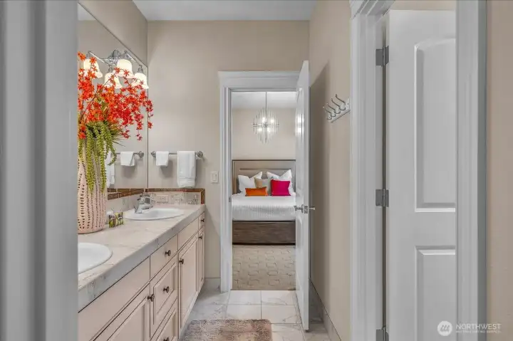 Jack and Jill Double sinks