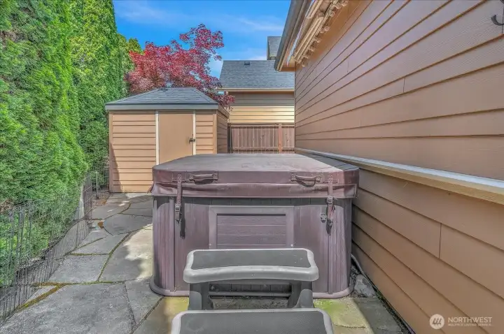 Hot Tub