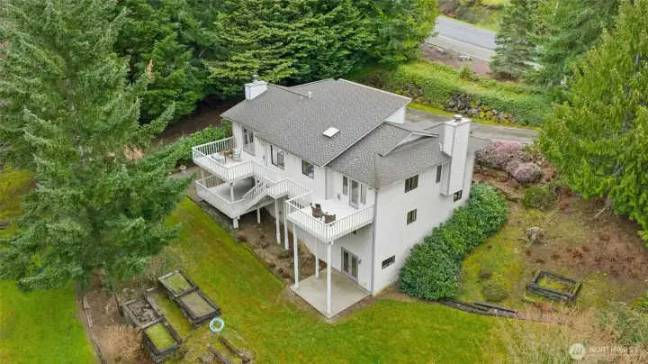2.6 acres of private outdoor enjoyment.