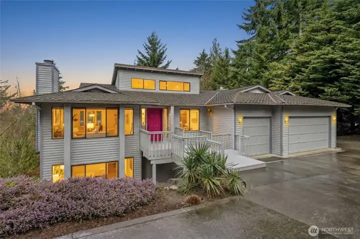 An incredible opportunity to design your own finishes in Issaquah's best kept secret - The Forest Rim community.
