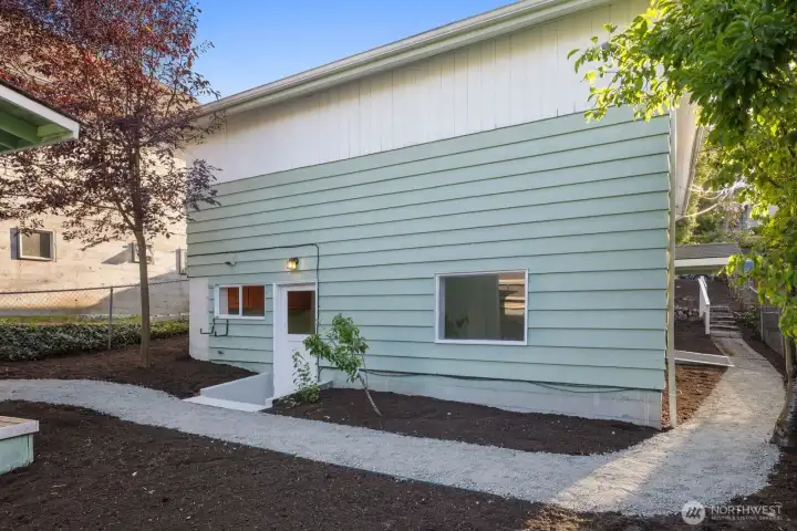 Backyard access from front of home via pathway