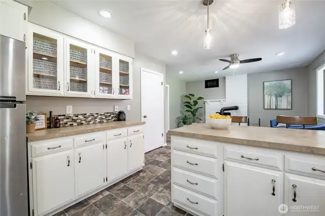 Kitchen has 2 pantries and SS appliances