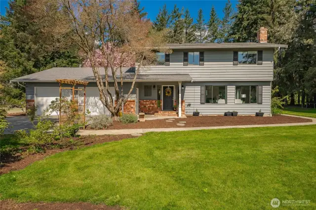 2420 E Pole Rd, Everson