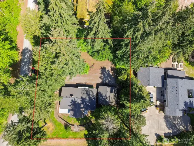 Lot lines are approximate