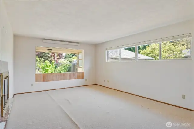Spacious Family Room