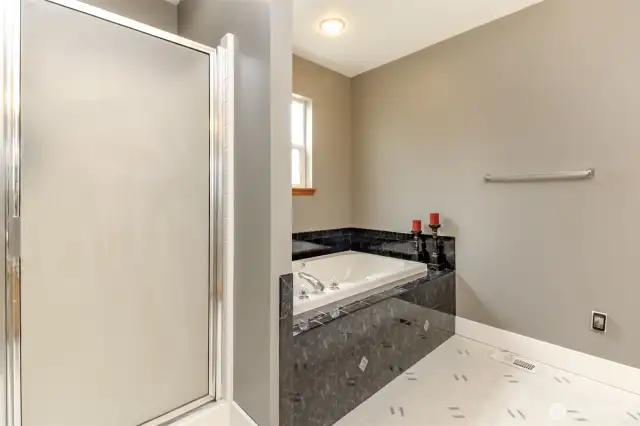 Master ensuite
