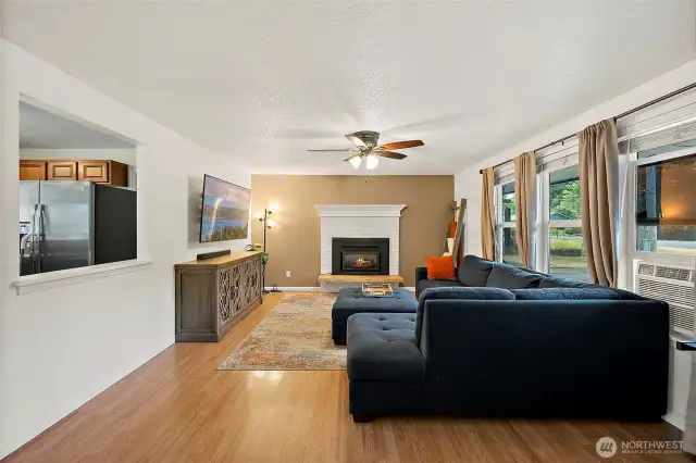 22x14 Living room with gas fire place.