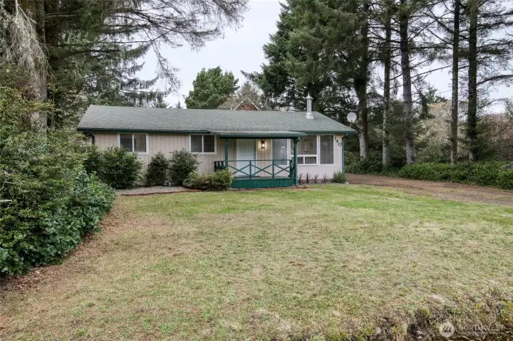 Large lot with room for large RV or boat parking.