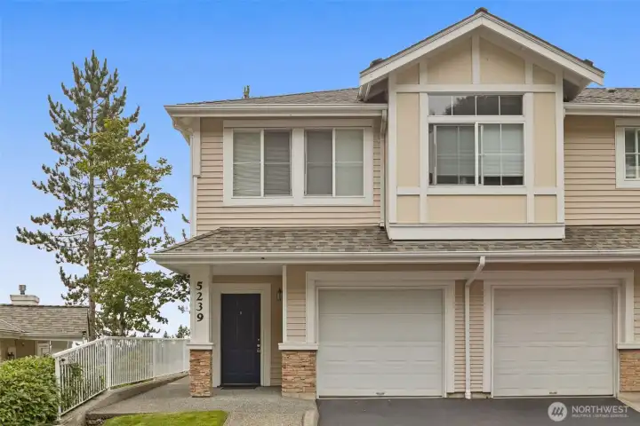 End unit with garage