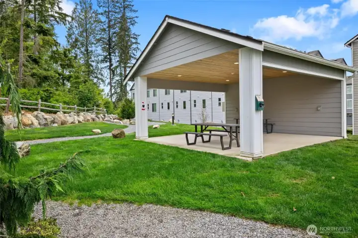 Community picnic area