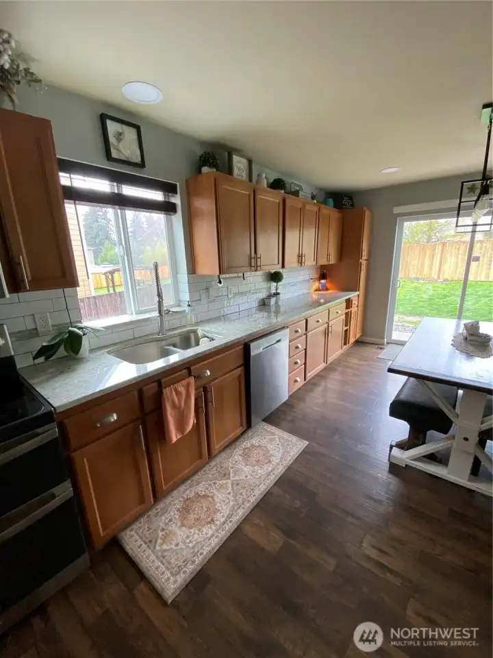 This kitchen has room for everyone to help at gatherings!