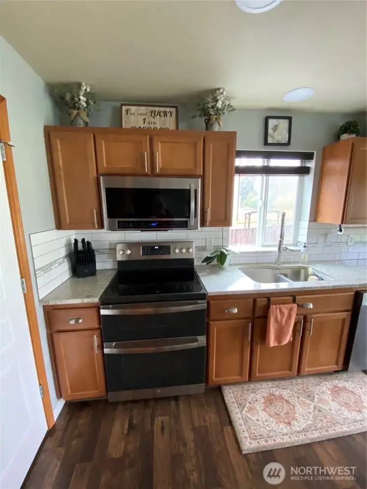 Double oven ready for the holidays!