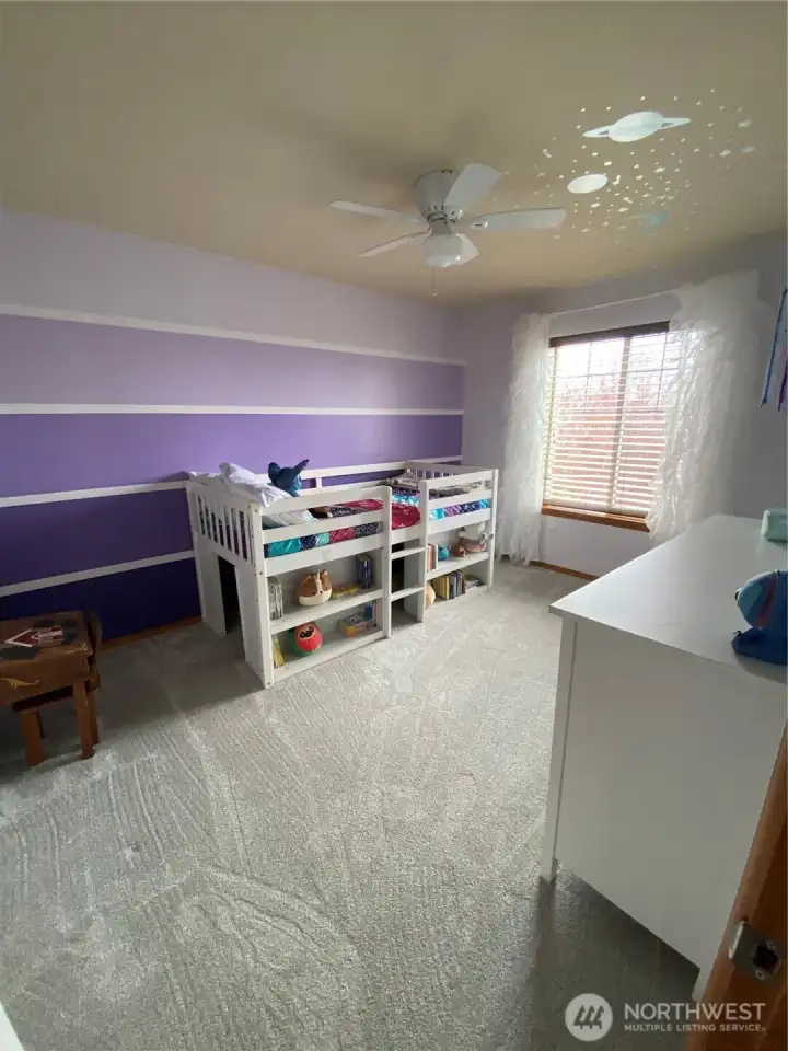 Bedroom 3 with all new high end carpeting!