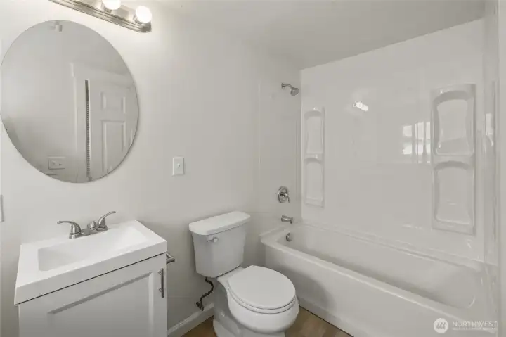 Main house Full Bath