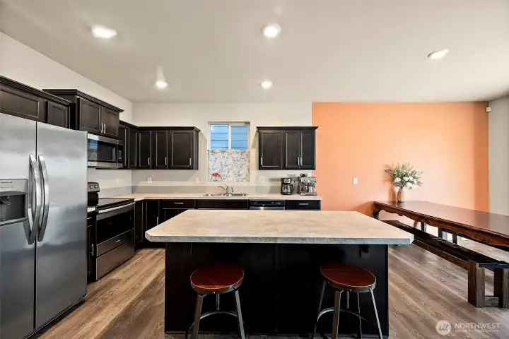 Large island with 11'x10' Dinning area to the right.