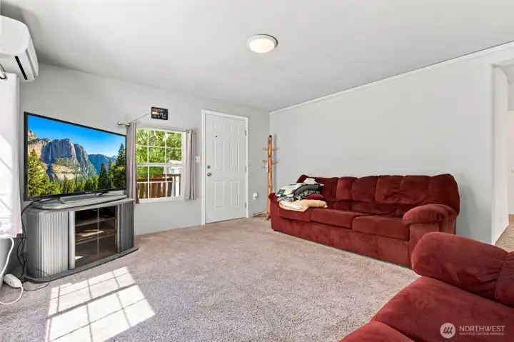2nd Living Room or 3rd Bedroom 2nd Living Room or 3rd Bedroom