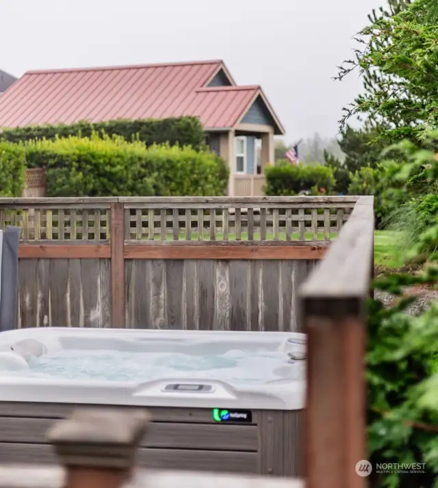 Fully fenced hot tub included