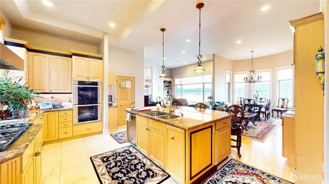kitchen pic 2