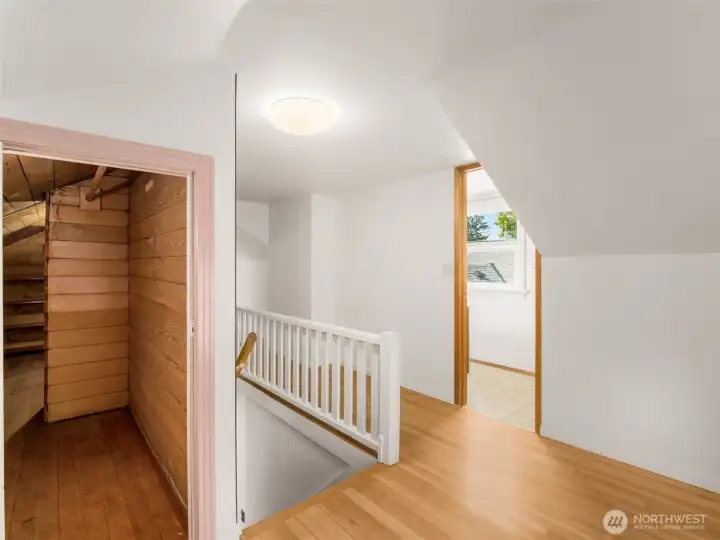 Upstairs Suite