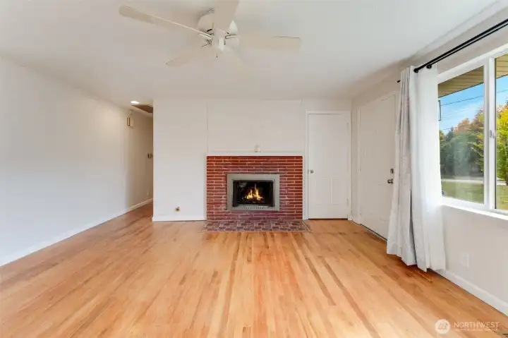 Living room with fireplace