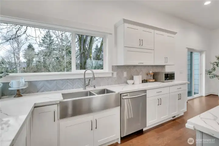 Kitchen w/door to kitchen deck