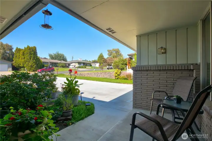 Spacious Covered Entry