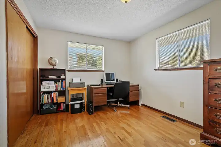 Bedroom 2 - Main Level