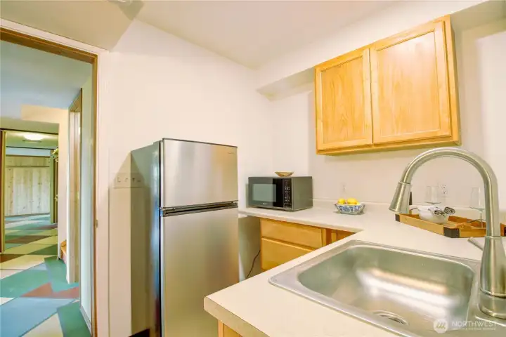 Lower level kitchenette