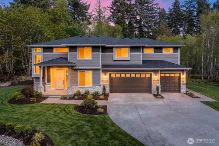 Welcome to 7716 Manzanita.