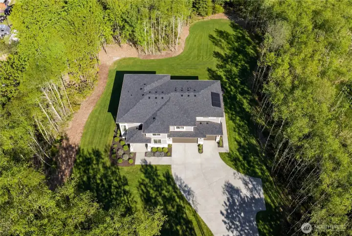 Photo of actual home. Grass is digitally edited