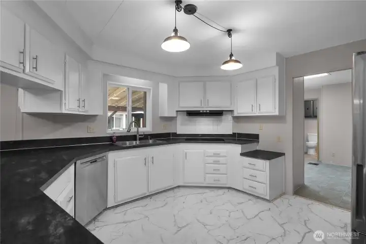 Beautifully updated kitchen with newer appliances!