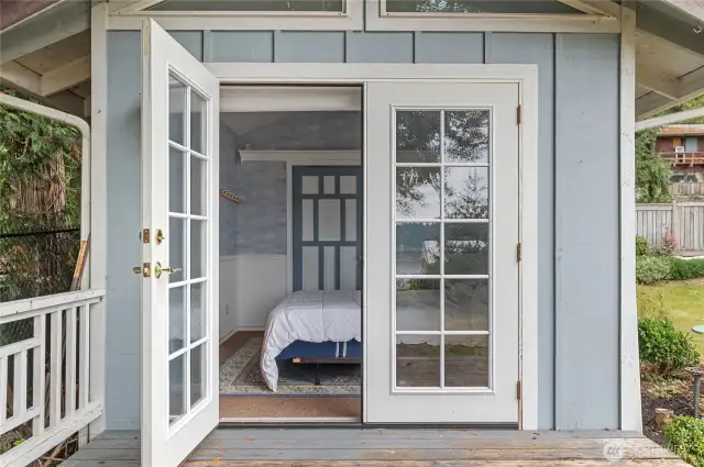 Detached shed room
