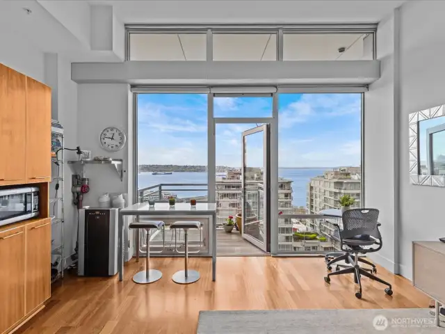 Rare top floor unit available in this coveted building.