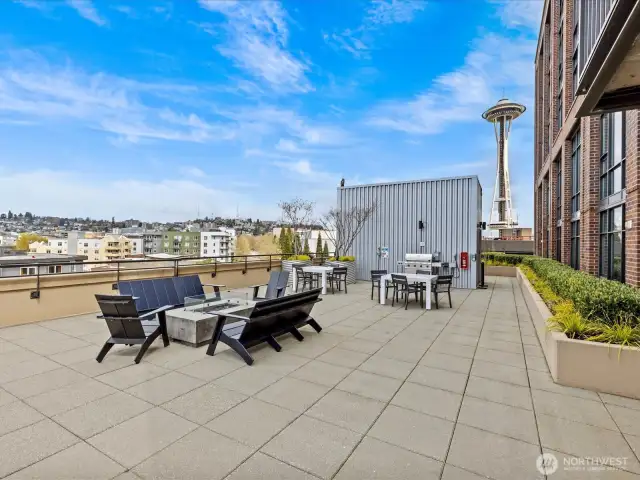 Entertain your friends and make new ones at the rooftop firepit.