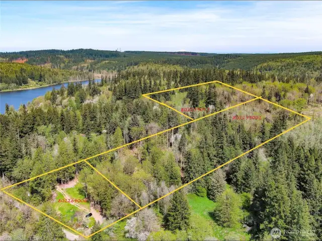 Approximate outline of the property tax number 802264006 at left.