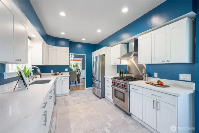 All stainless appliances and quartz countertops.