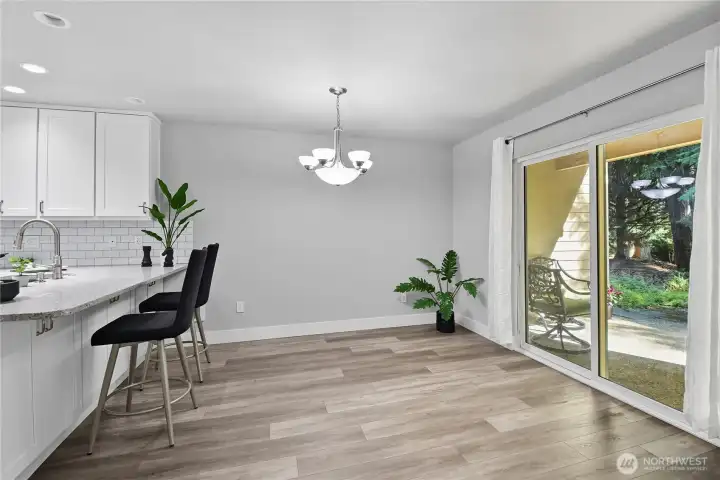 Eating counter as well as eating table space.