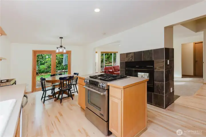 Circular floor plan for easy flow gatherings.