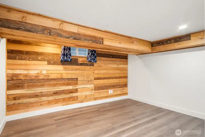 Lower level non conforming bedroom, office, or gym space