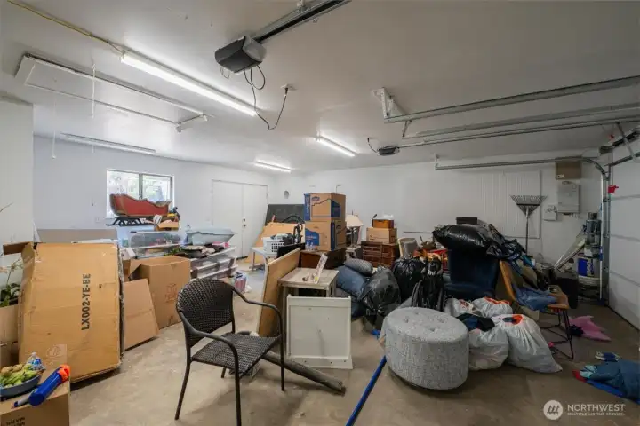 Sorry for the mess. Working on the estate clean up~